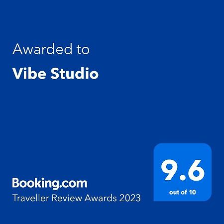 Vibe Studio Apartamento Năvodari Exterior foto