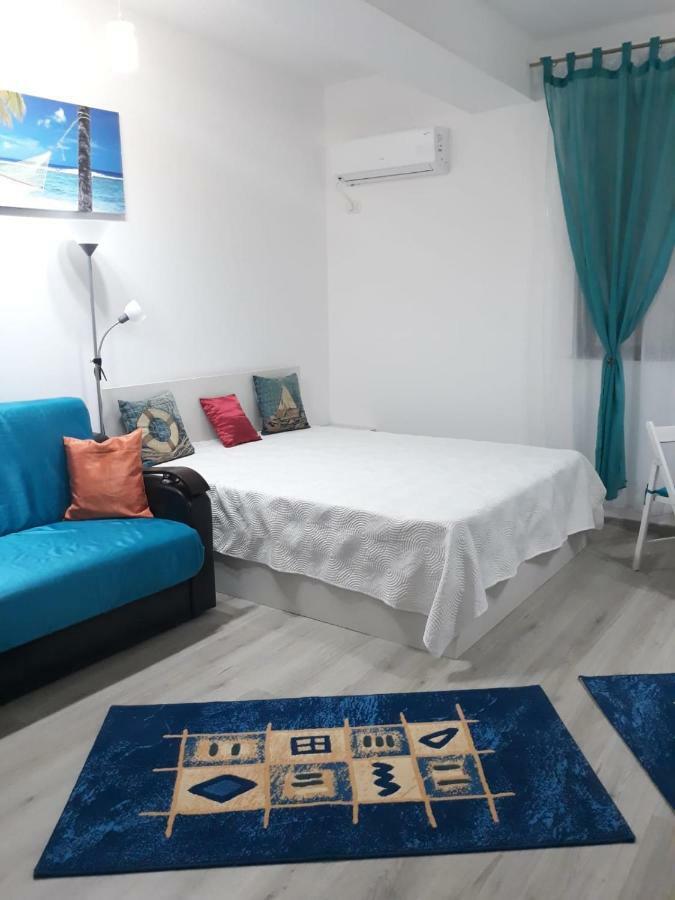 Vibe Studio Apartamento Năvodari Exterior foto